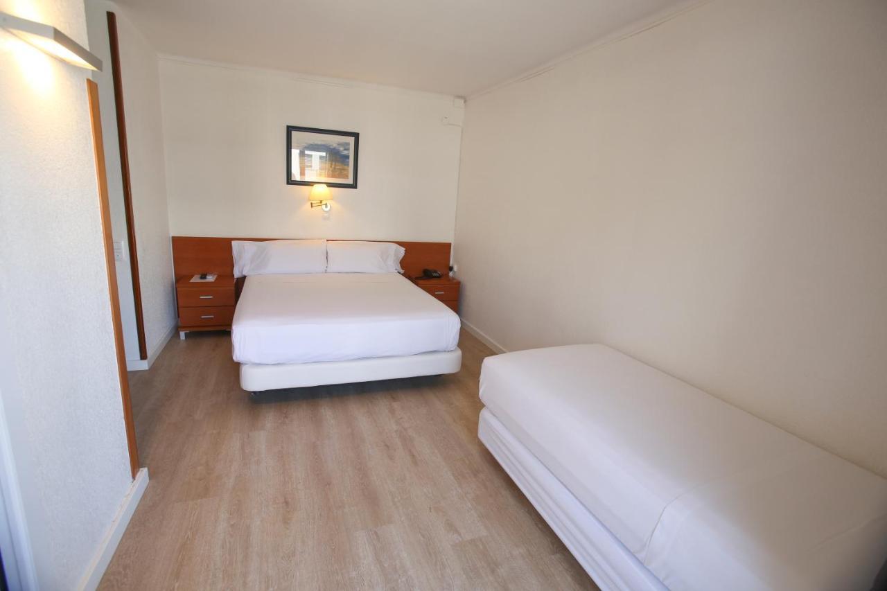 Solvi Hotel - Adults Only Vilanova i la Geltrú 외부 사진