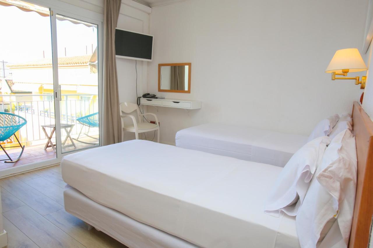 Solvi Hotel - Adults Only Vilanova i la Geltrú 외부 사진