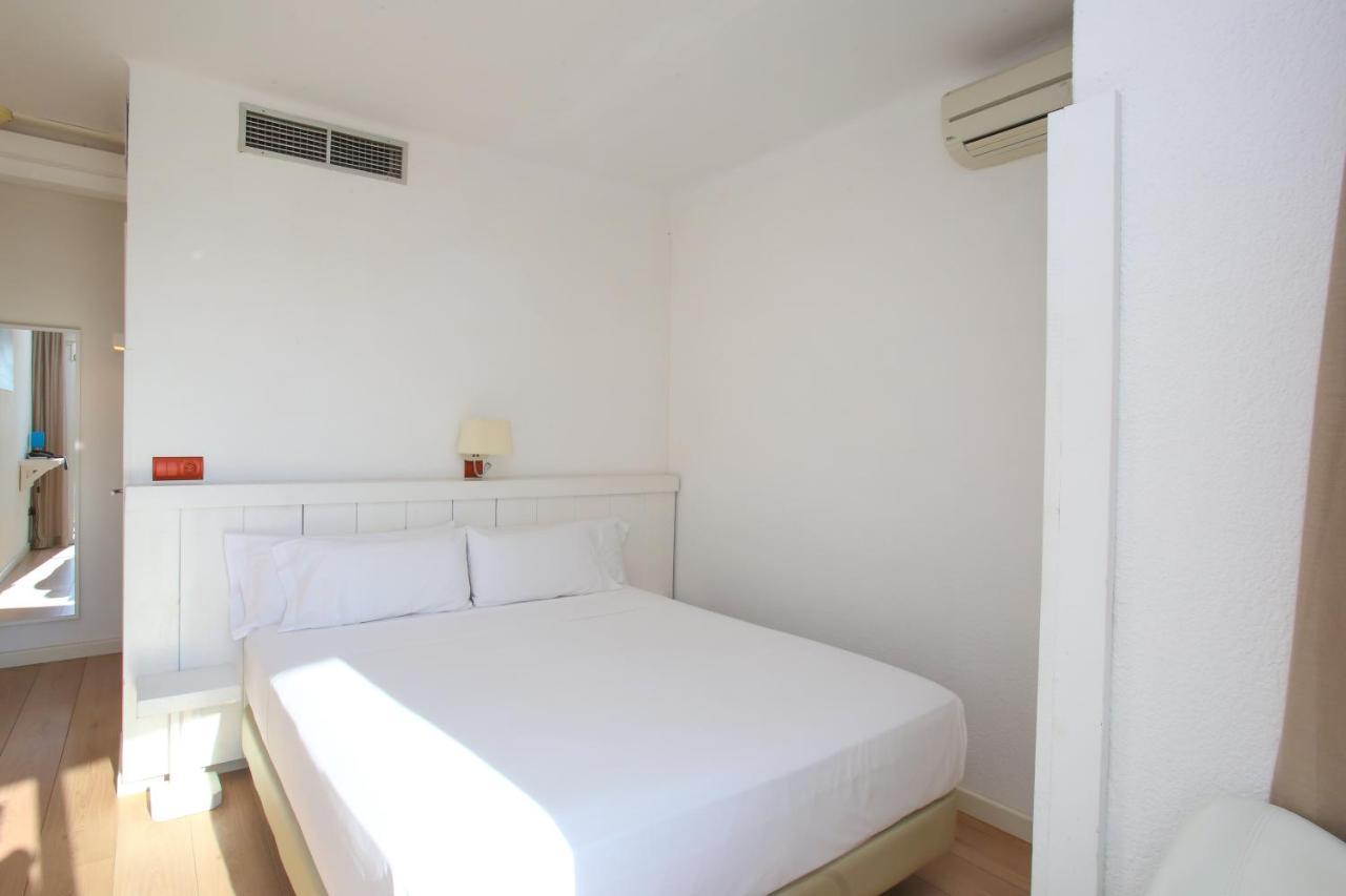 Solvi Hotel - Adults Only Vilanova i la Geltrú 외부 사진
