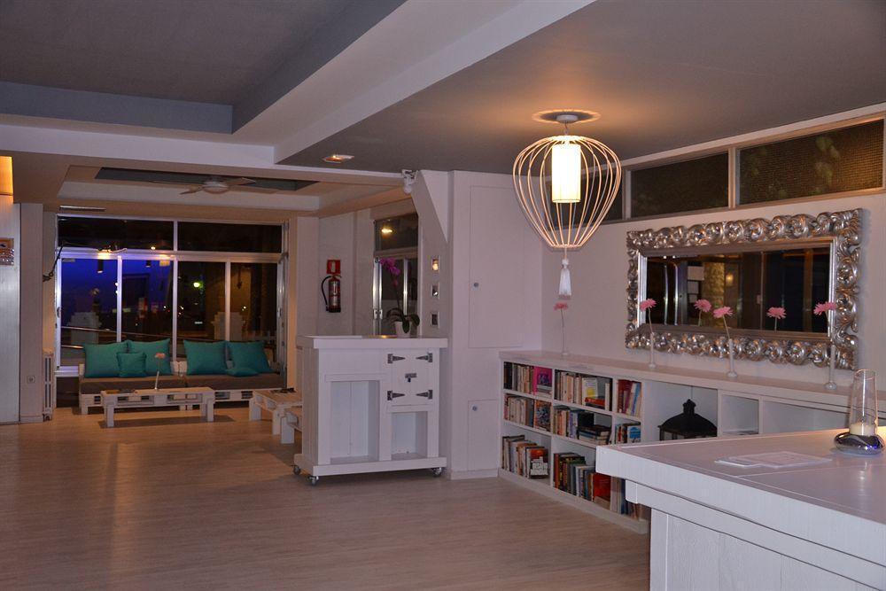 Solvi Hotel - Adults Only Vilanova i la Geltrú 외부 사진