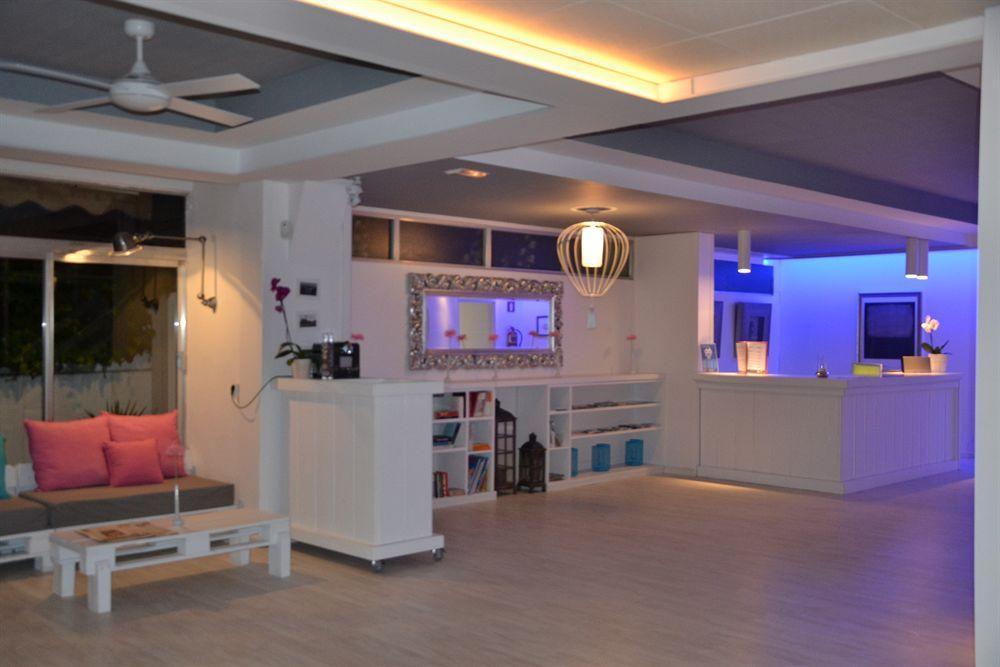Solvi Hotel - Adults Only Vilanova i la Geltrú 외부 사진