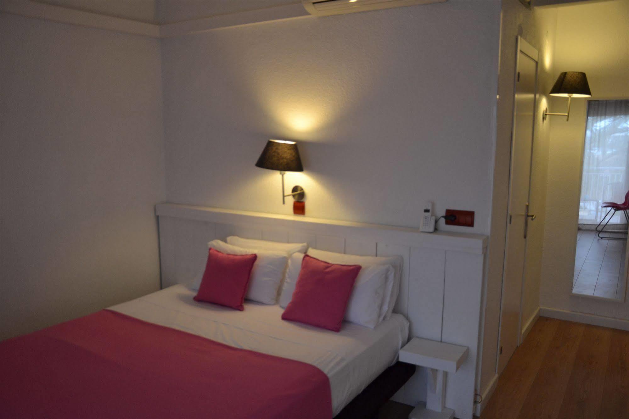 Solvi Hotel - Adults Only Vilanova i la Geltrú 외부 사진